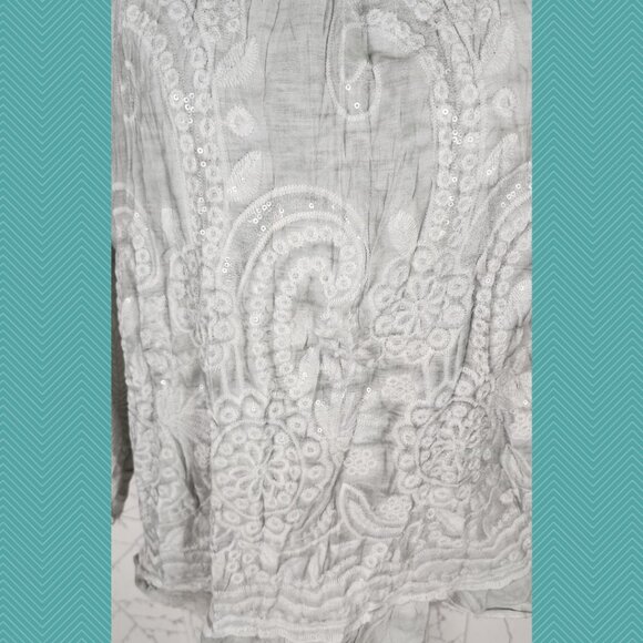 Simply Couture Paisley Embroidered Lace Olverlay Elastic Neck Top - Picture 2 of 6